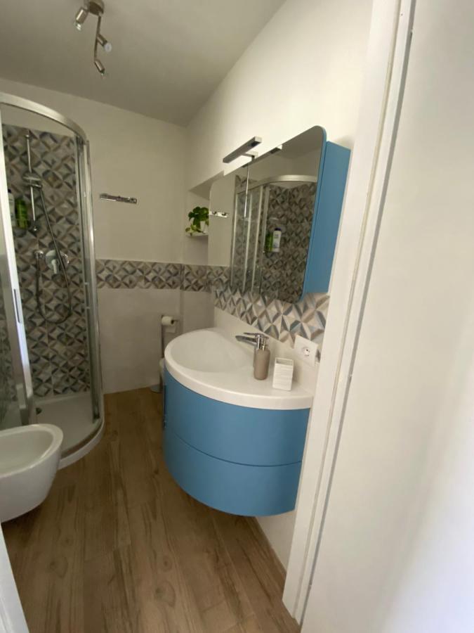 AdriHome Florens Exteriör bild